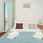 Decor *