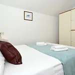 Decor *