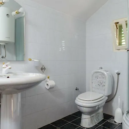 Decor דירה טרוגיר