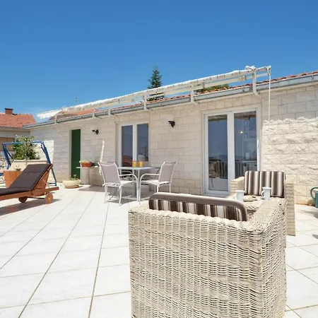 Apartment Decor Trogir